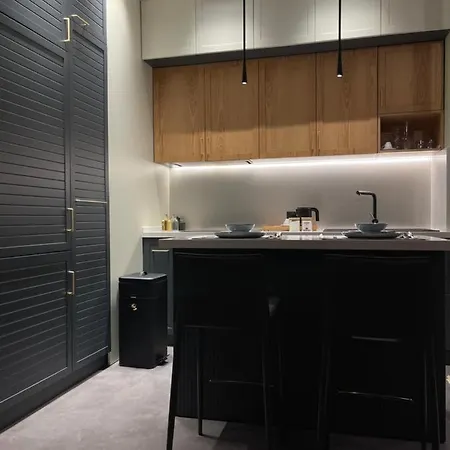 Art- Partment By Gabriel Apartment *