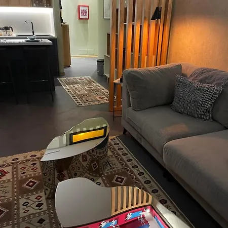 Art- Partment By Gabriel Apartment