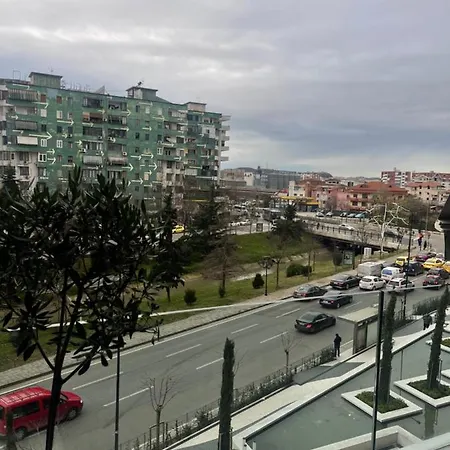 Art- Partment By Gabriel Apartment Tirana
